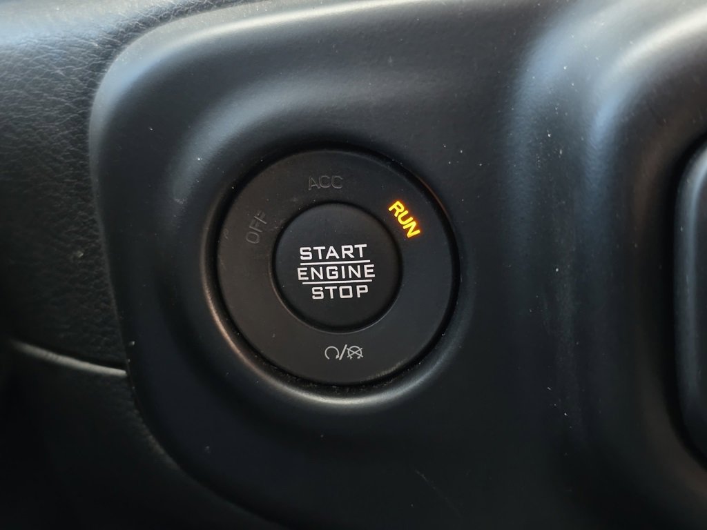 Used 2022 Jeep Wrangler Unlimited Rubicon 4xe image 28