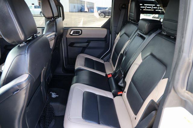 Used 2024 Ford Bronco Wildtrak image 12