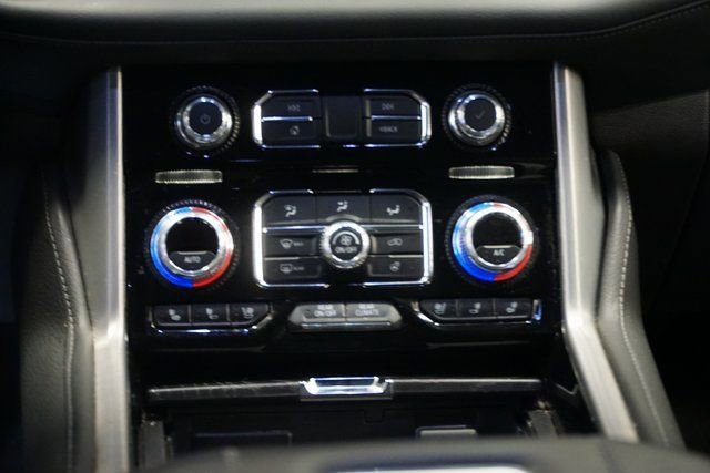 Used 2024 GMC Yukon XL Denali w/ Denali Reserve Package image 14