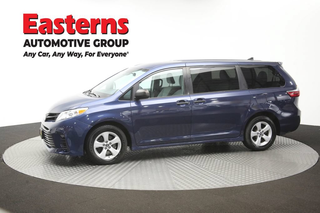Used 2020 Toyota Sienna L FWD image 59