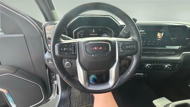 Used 2022 GMC Sierra 1500 SLT w/ X31 Off-Road Package image 11