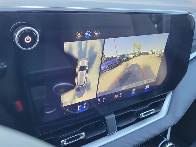 New 2026 Chevrolet Equinox LT w/ Safety and Technology Package FWD image 25