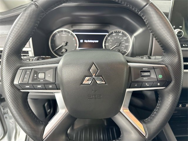 Used 2024 Mitsubishi Outlander SE image 20
