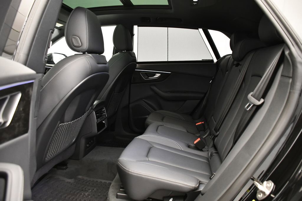 New 2026 Audi Q8 Premium Plus image 42