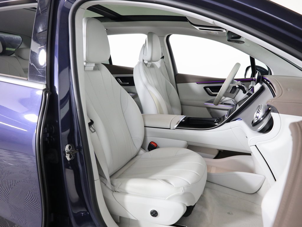 Certified 2023 Mercedes-Benz EQE 350+ 4MATIC SUV w/ Exclusive Trim Package image 52