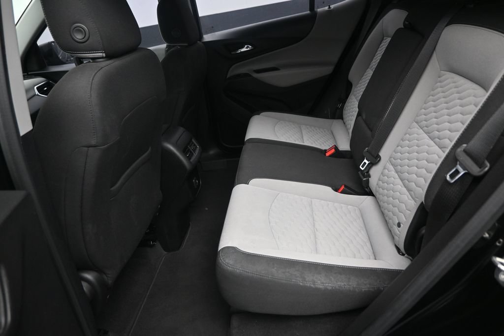 Used 2019 Chevrolet Equinox LS FWD image 14
