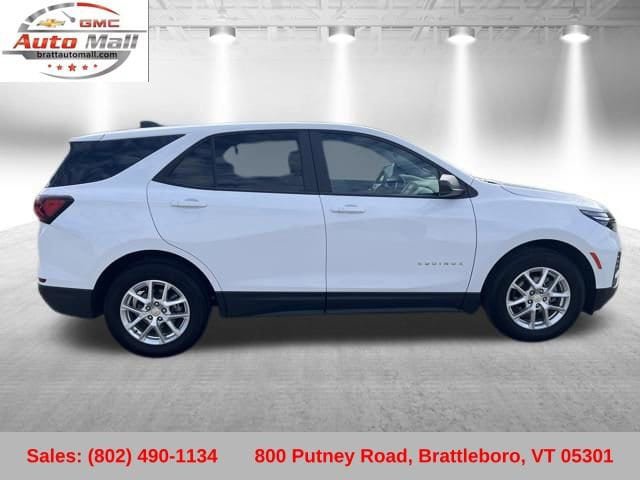 Used 2024 Chevrolet Equinox LS w/ LS Convenience Package FWD image 8
