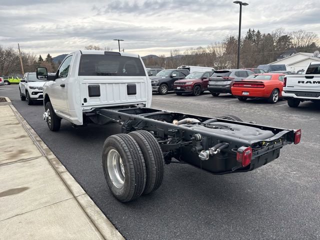 New 2026 RAM 3500 Tradesman w/ Chrome Appearance Group image 4