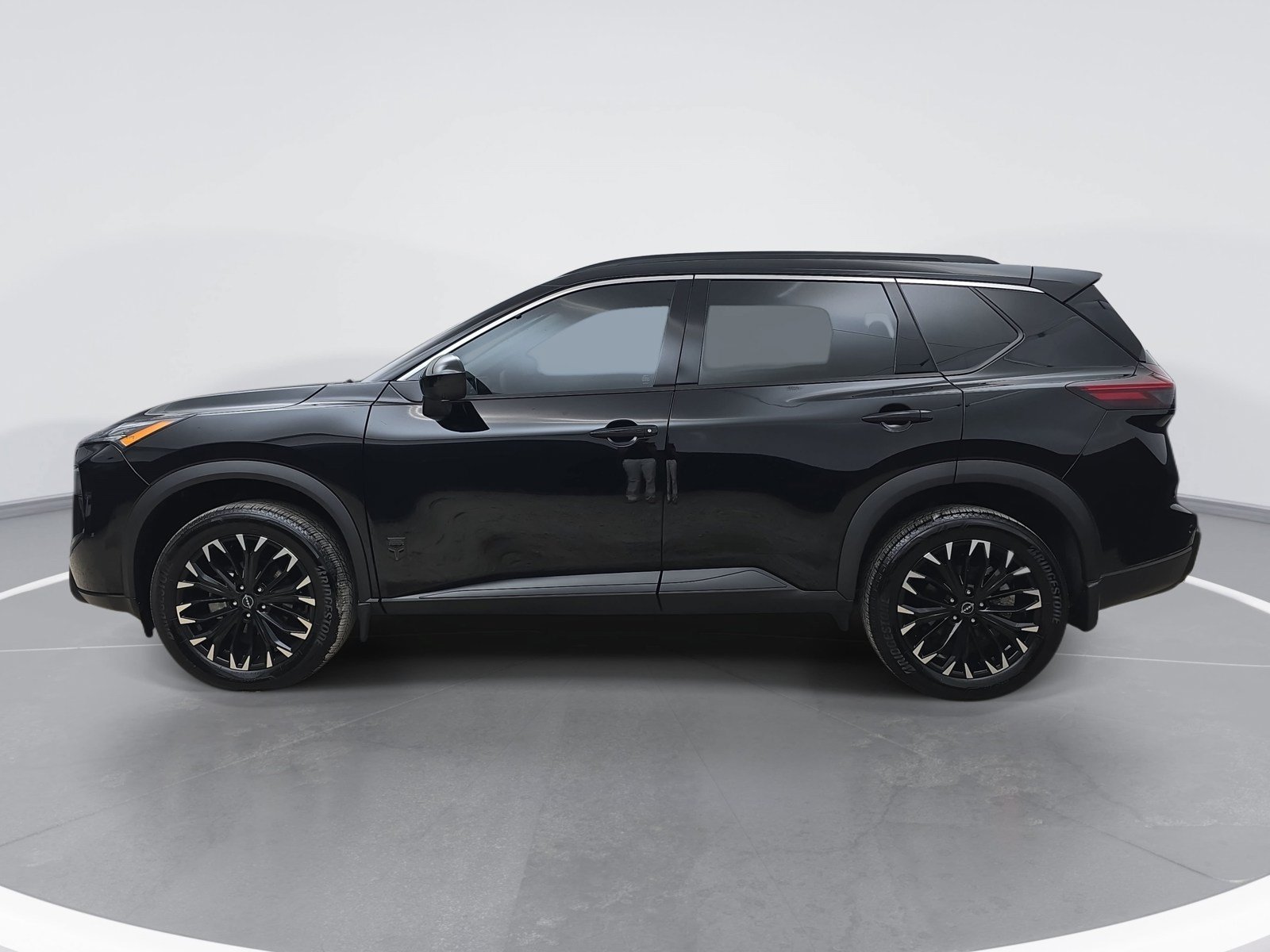 Used 2026 Nissan Rogue Dark Armor AWD/4WD image 7
