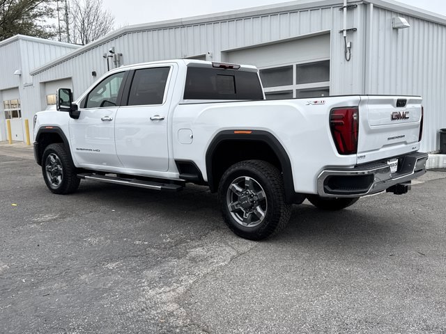New 2026 GMC Sierra 2500 SLT w/ SLT Premium Package image 10