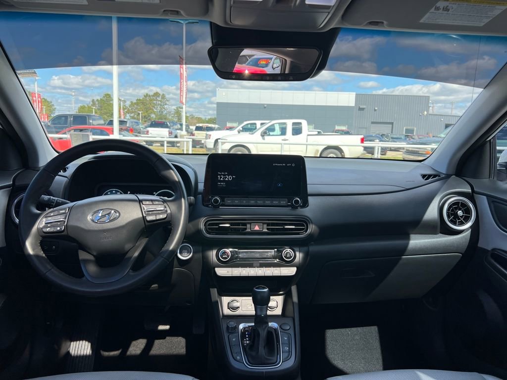 Used 2023 Hyundai Kona Limited image 14