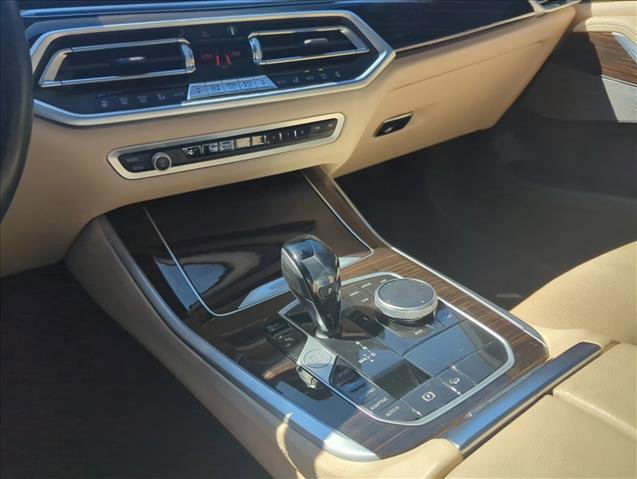 Used 2021 BMW X5 xDrive40i w/ Premium Package image 16