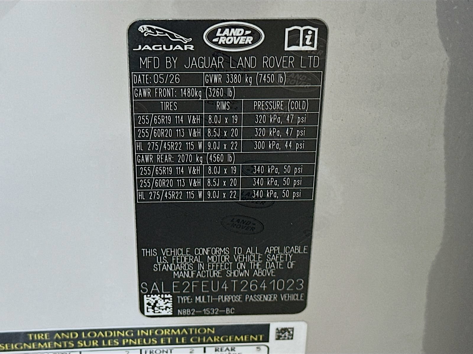 New 2026 Land Rover Defender 130 X-Dynamic SE AWD/4WD image 48