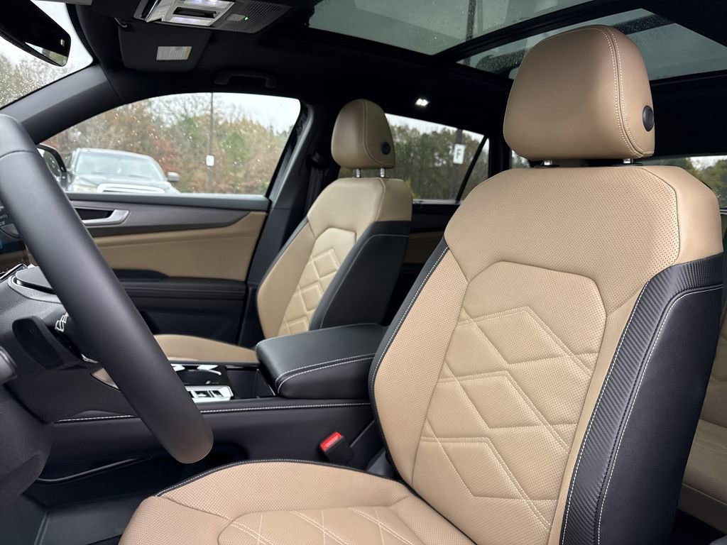 New 2026 Volkswagen Atlas Cross Sport SE image 12