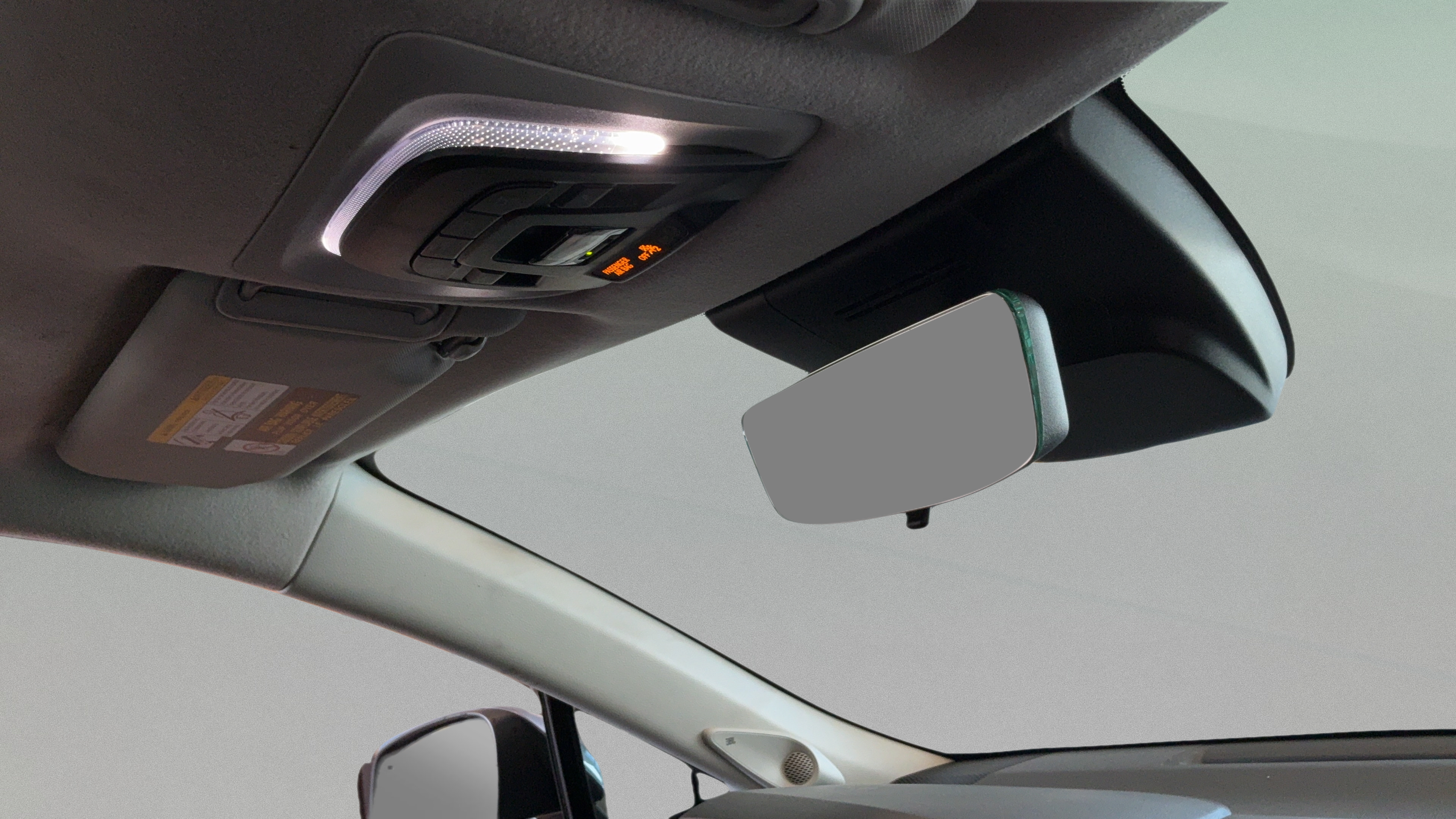 Certified 2024 Toyota Corolla Cross LE w/ Moonroof Package FWD image 32