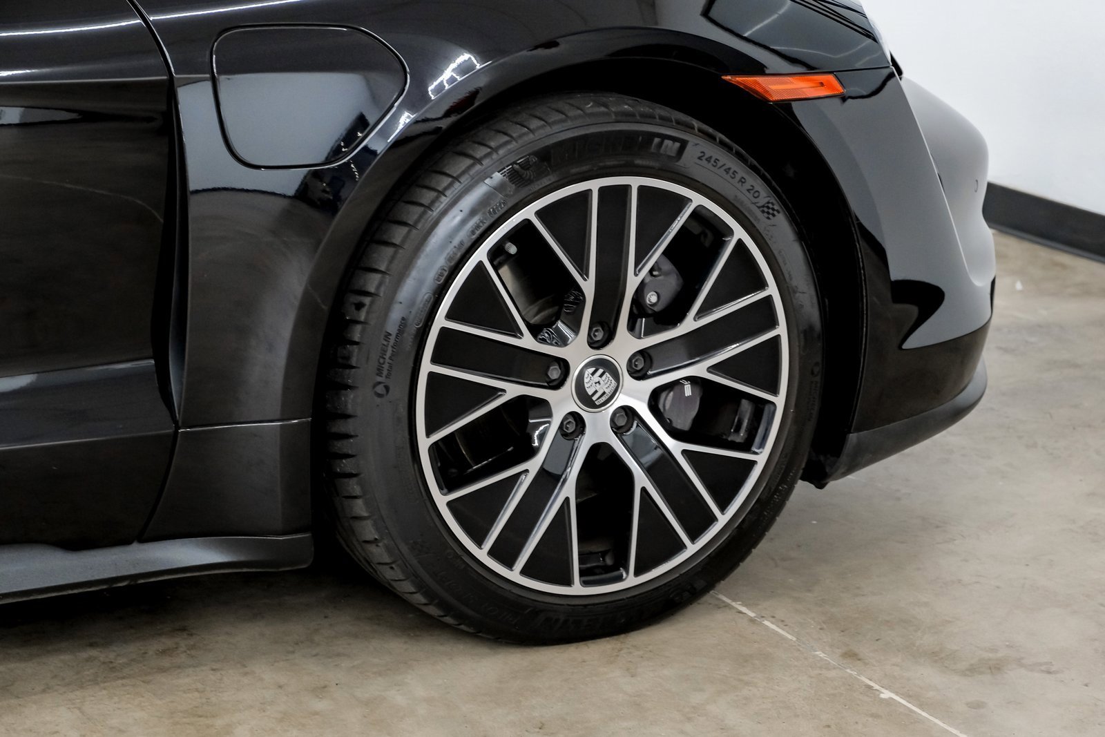 Used 2023 Porsche Taycan image 50