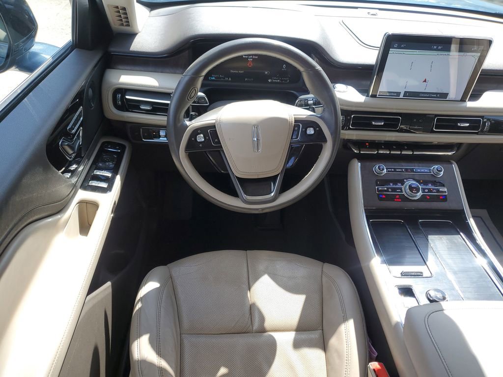 Used 2020 Lincoln Aviator Reserve RWD image 16