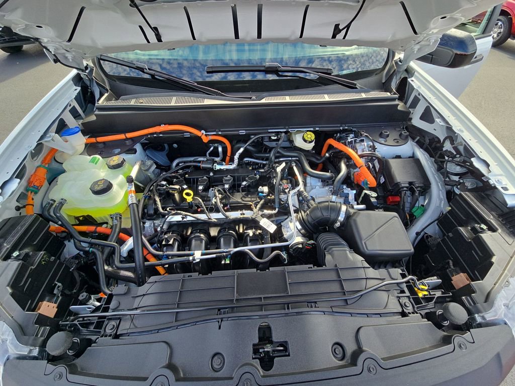 New 2025 Ford Maverick XLT w/ Equipment Group 301A image 29