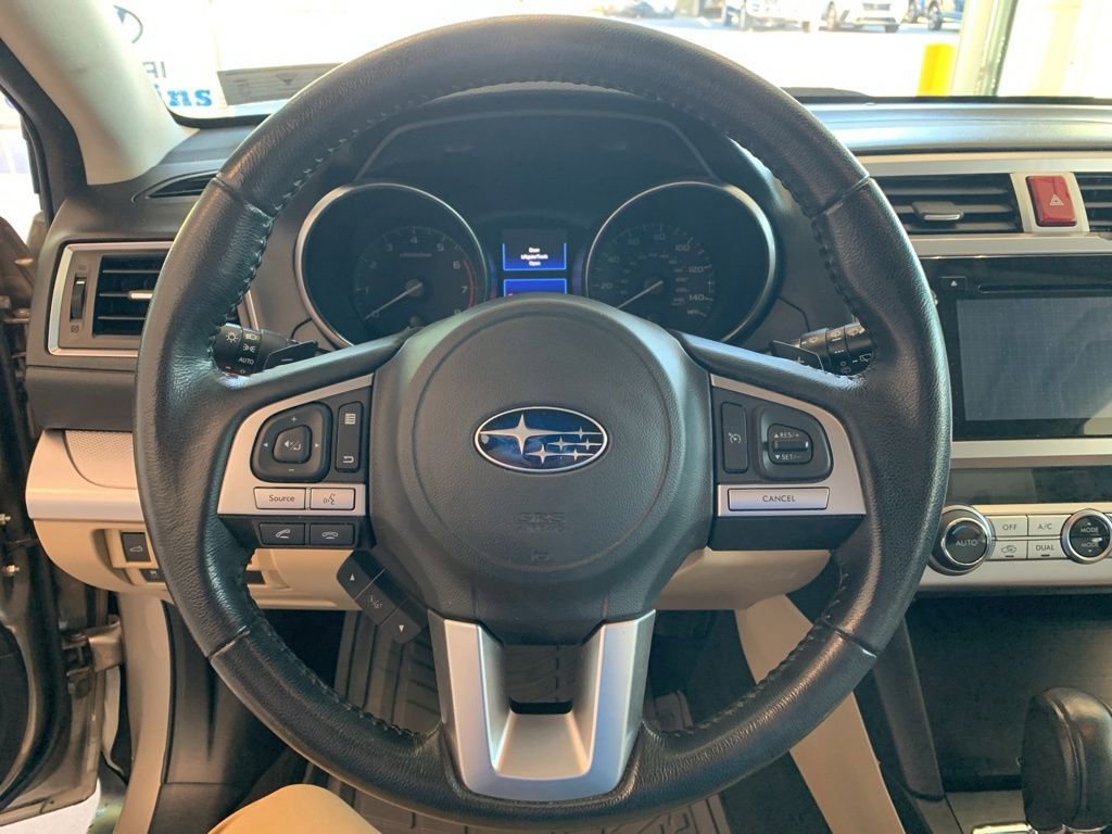 Used 2015 Subaru Outback 2.5i Premium AWD/4WD image 4