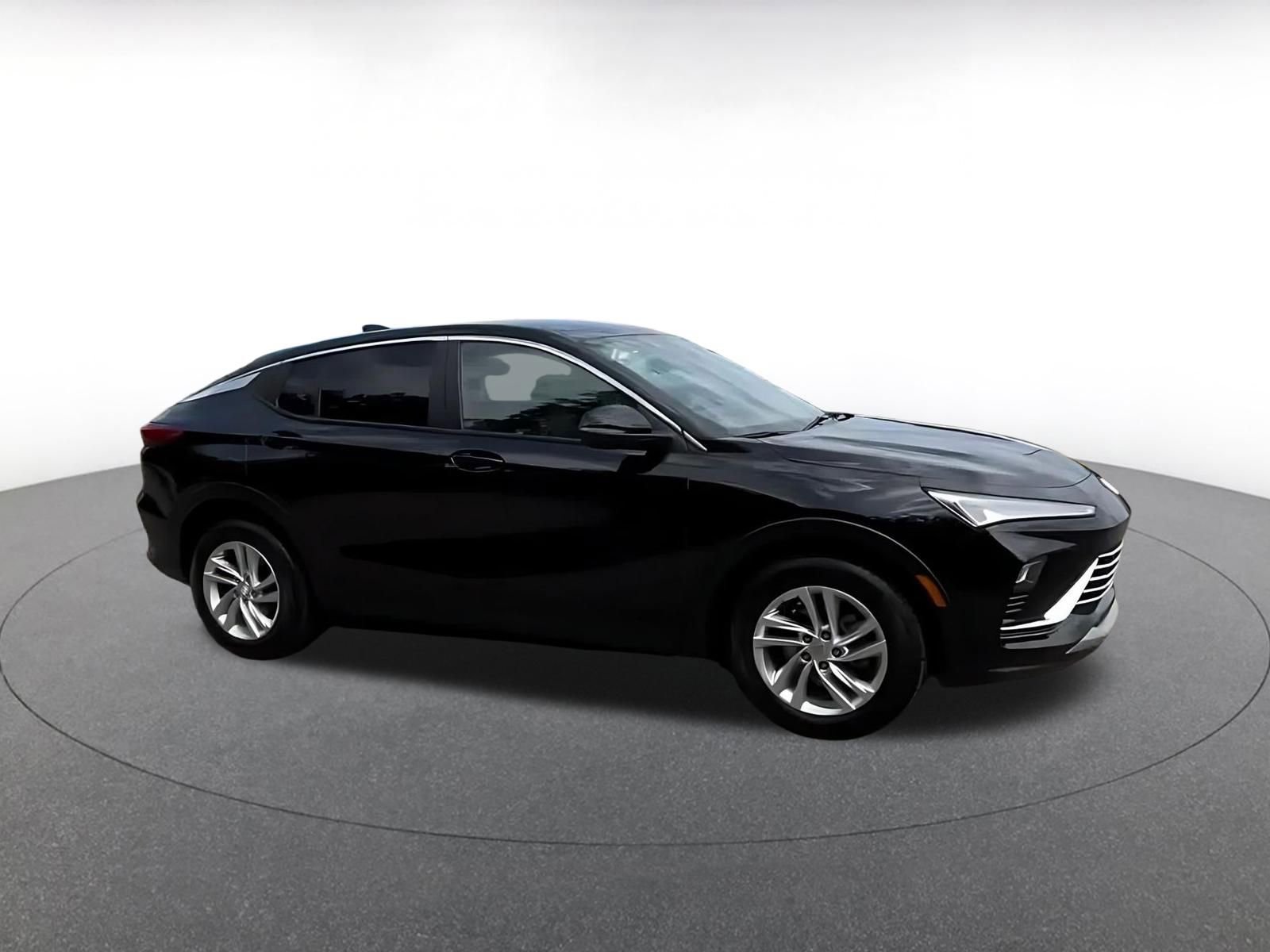 Used 2025 Buick Envista Preferred FWD video 2