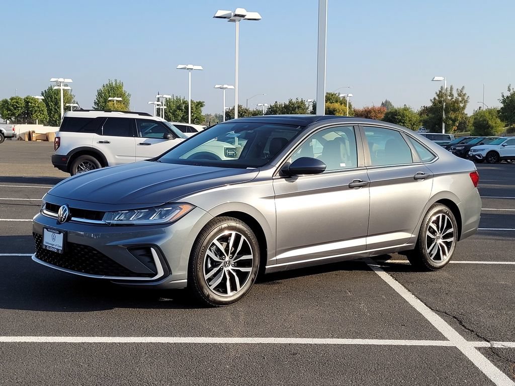 New 2026 Volkswagen Jetta SE FWD image 9