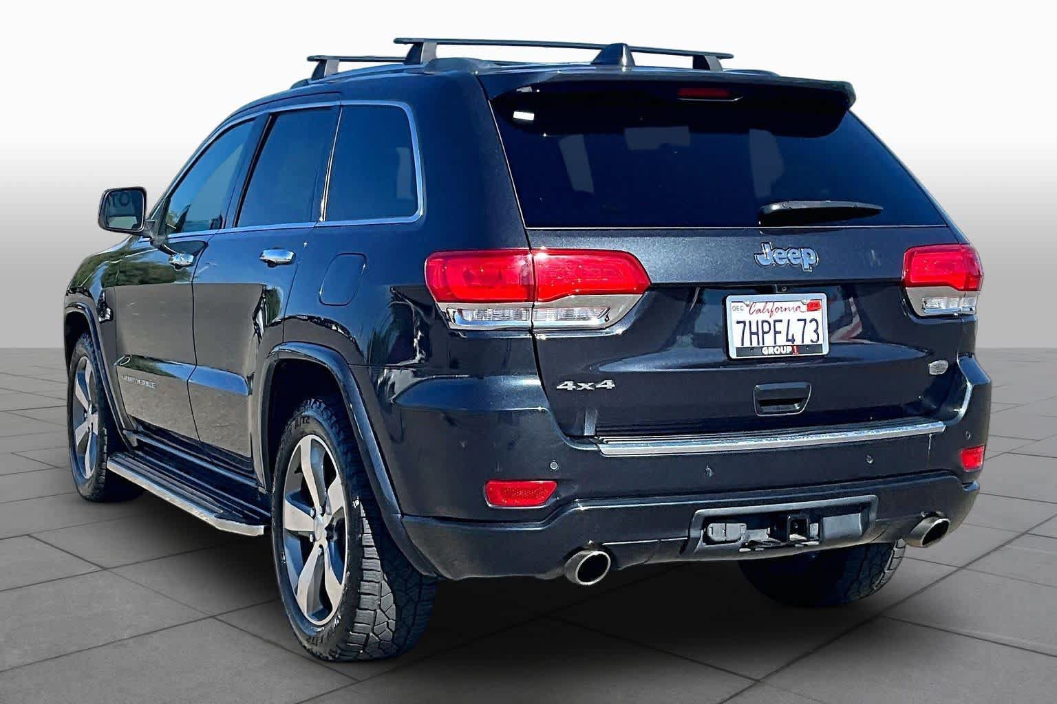 Used 2014 Jeep Grand Cherokee Overland AWD/4WD image 11