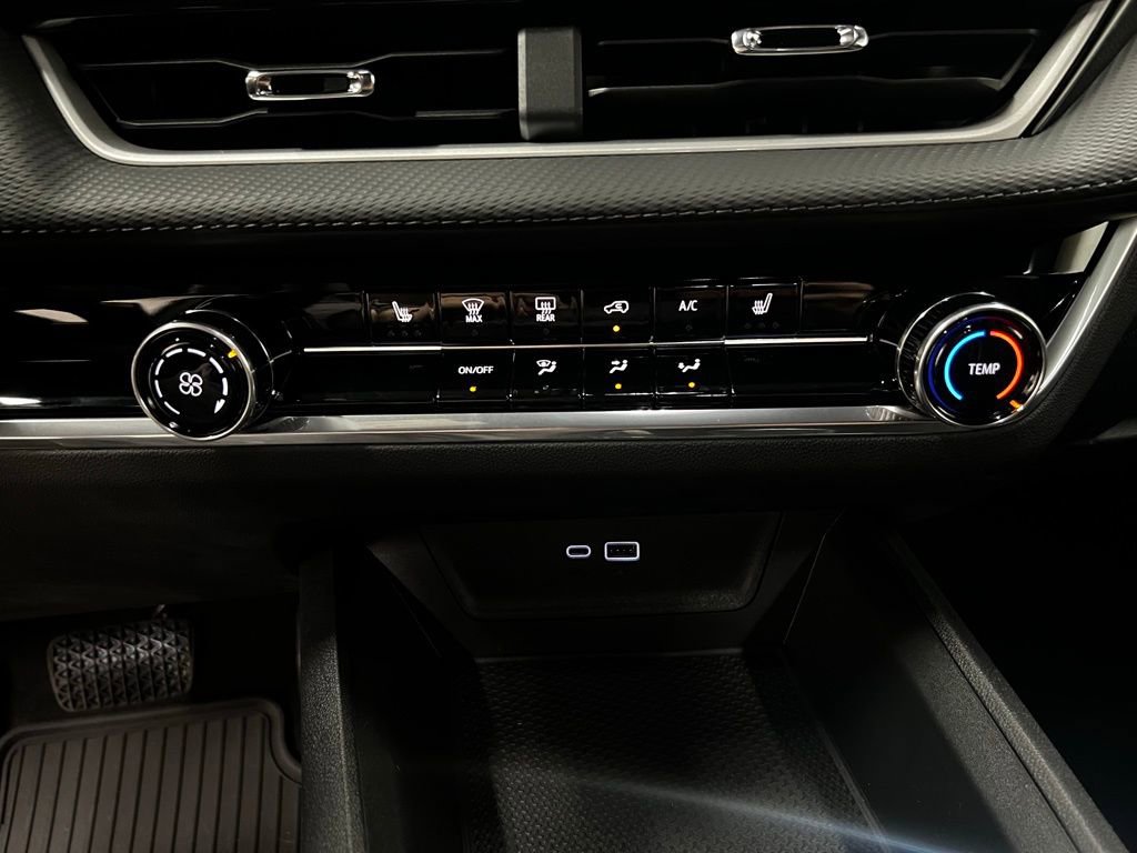 New 2026 Chevrolet Equinox LT image 22