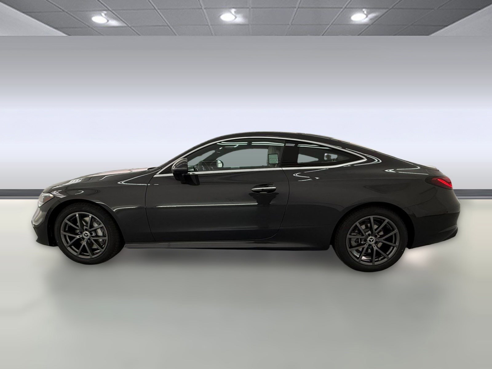 New 2026 Mercedes-Benz CLE 300 4MATIC Coupe image 2
