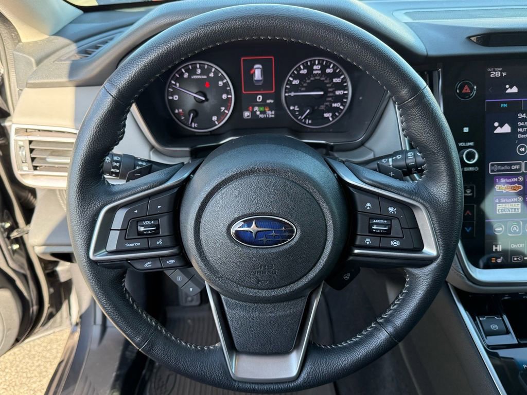 Used 2022 Subaru Outback Limited image 15