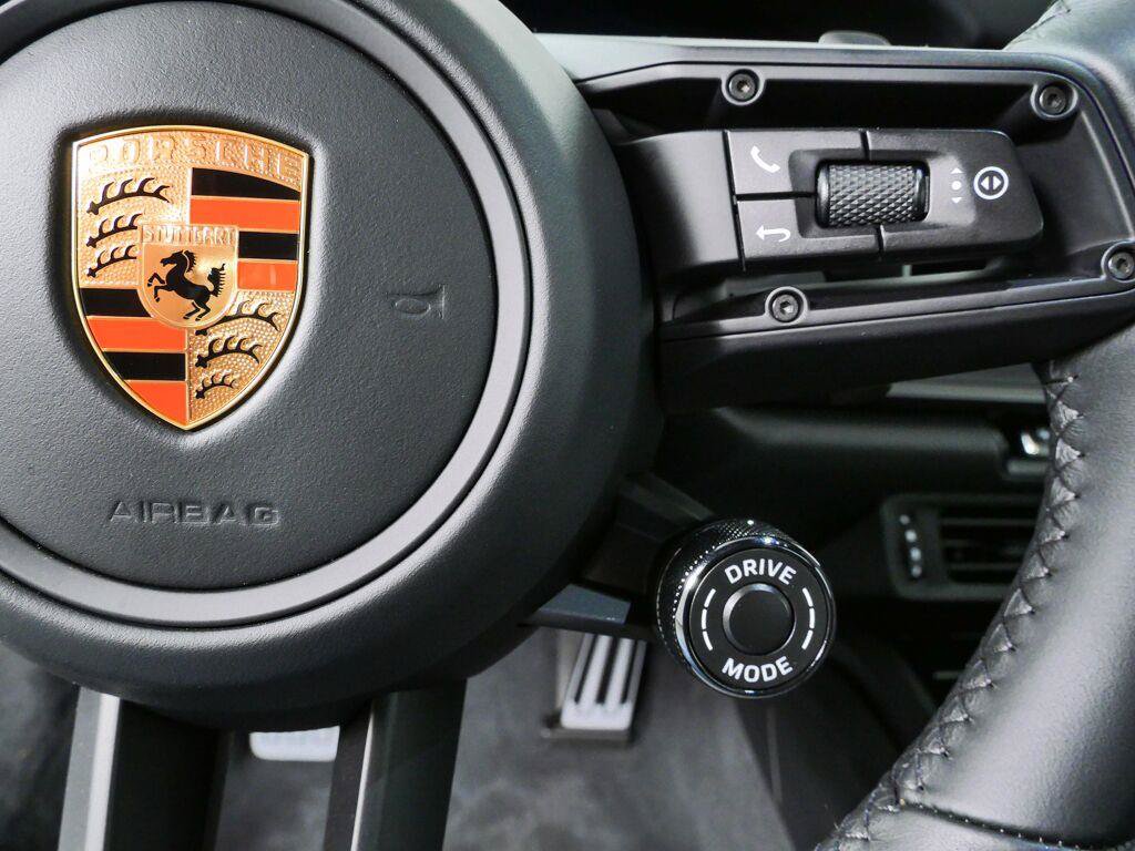 Certified 2026 Porsche 911 GTS RWD image 11