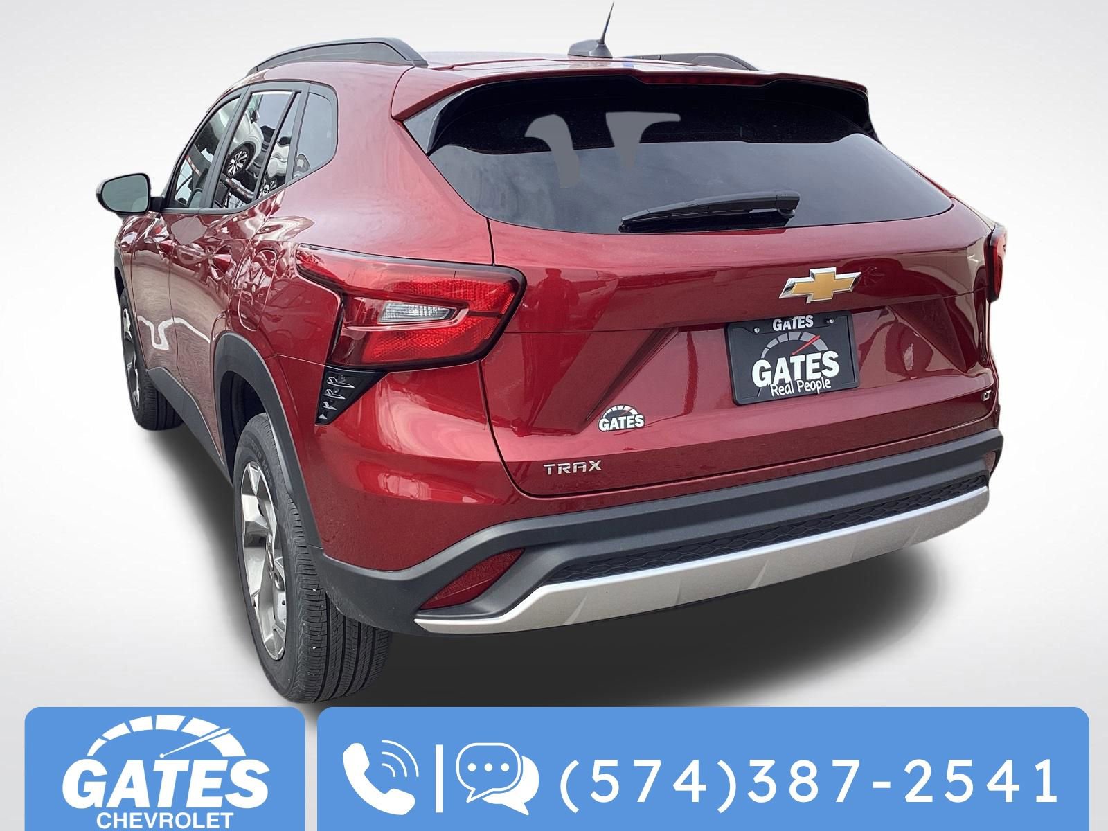 Used 2025 Chevrolet Trax LT image 6