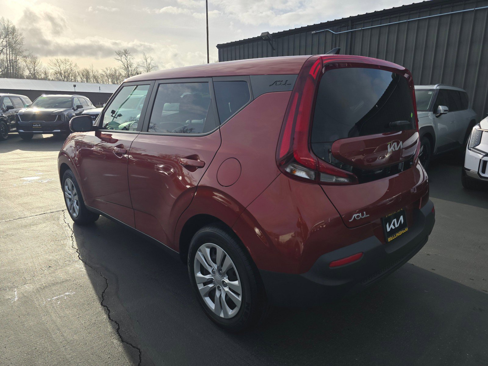 Used 2022 Kia Soul LX image 5