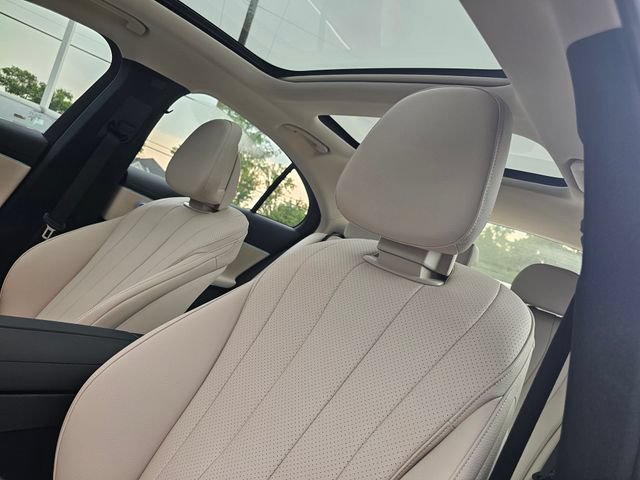 New 2027 Mercedes-Benz E 350 4MATIC Sedan image 19