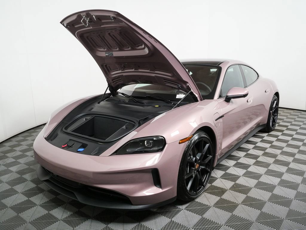 New 2026 Porsche Taycan image 34