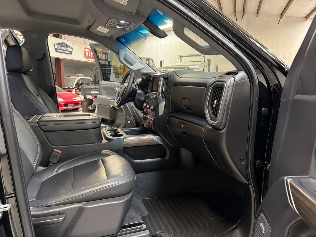 Used 2019 Chevrolet Silverado 1500 RST w/ All-Star Edition RWD image 34