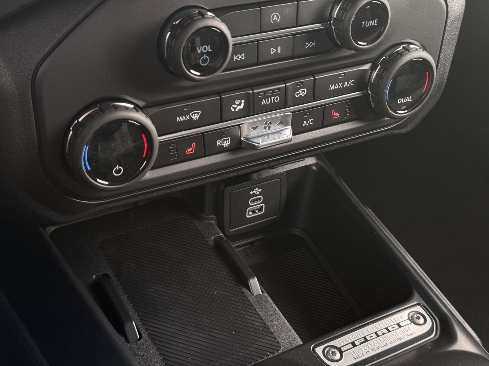 New 2026 Ford Bronco Big Bend image 18