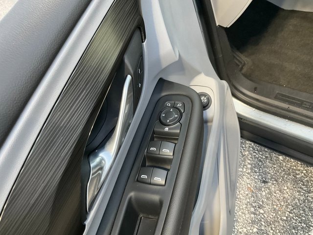 Certified 2023 GMC Terrain SLE w/ Driver Convenience Package image 8