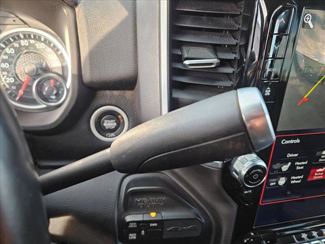 Used 2019 RAM 3500 Big Horn image 17