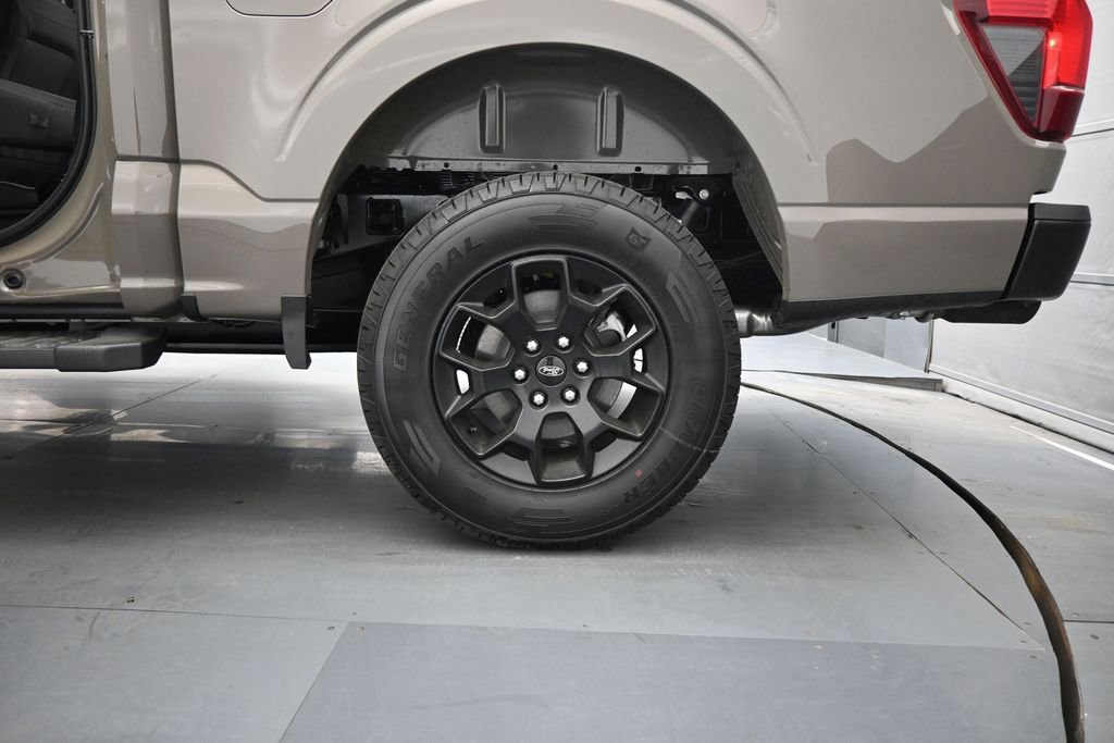 New 2026 Ford F150 STX w/ Equipment Group 201A FX4 AWD/4WD image 17