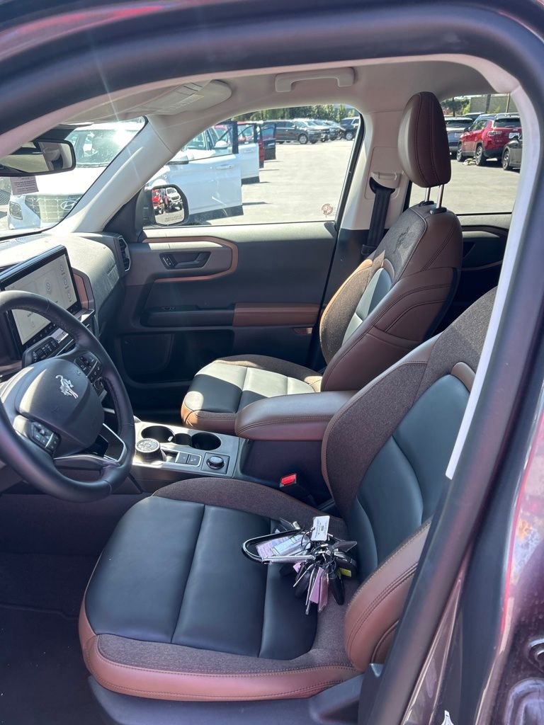 Used 2025 Ford Bronco Sport Outer Banks image 19