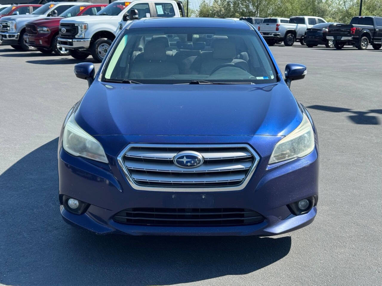 Used 2017 Subaru Legacy 2.5i Premium AWD/4WD image 2
