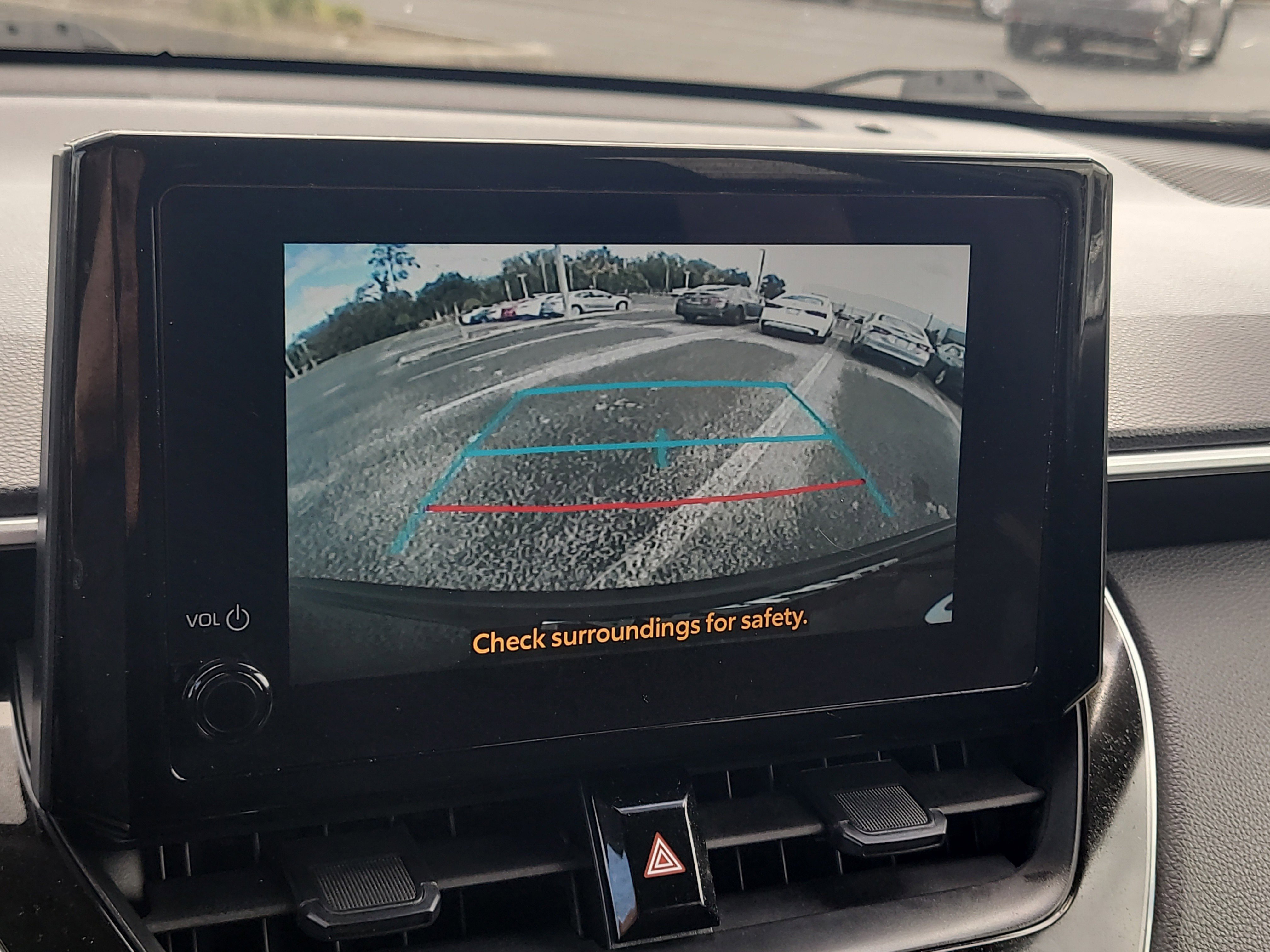 Used 2025 Toyota Corolla Cross LE image 23