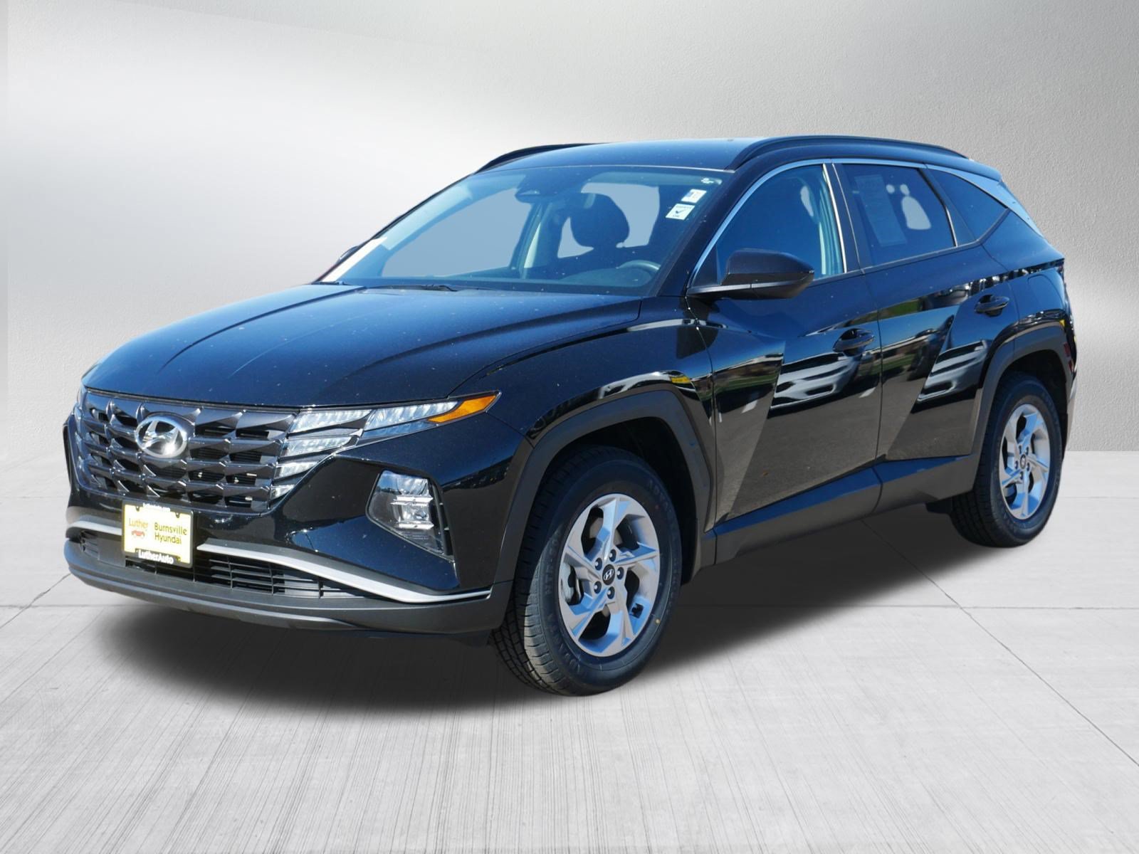 Certified 2024 Hyundai Tucson SEL AWD/4WD image 3