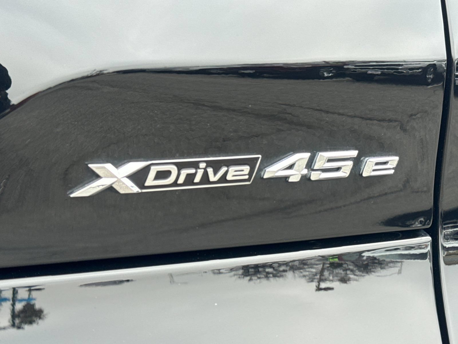 Used 2023 BMW X5 xDrive45e w/ Parking Assistance Package AWD/4WD image 27