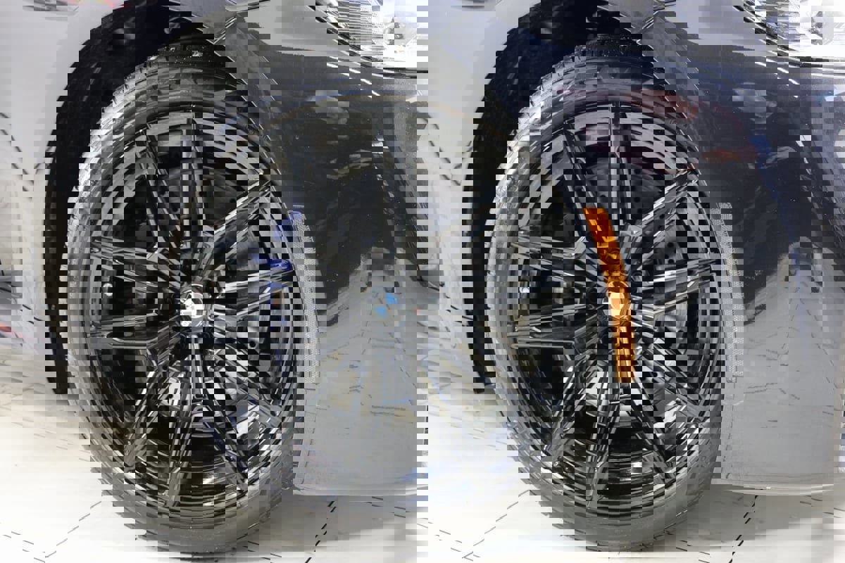 Used 2024 BMW M2 w/ Lighting Package image 13