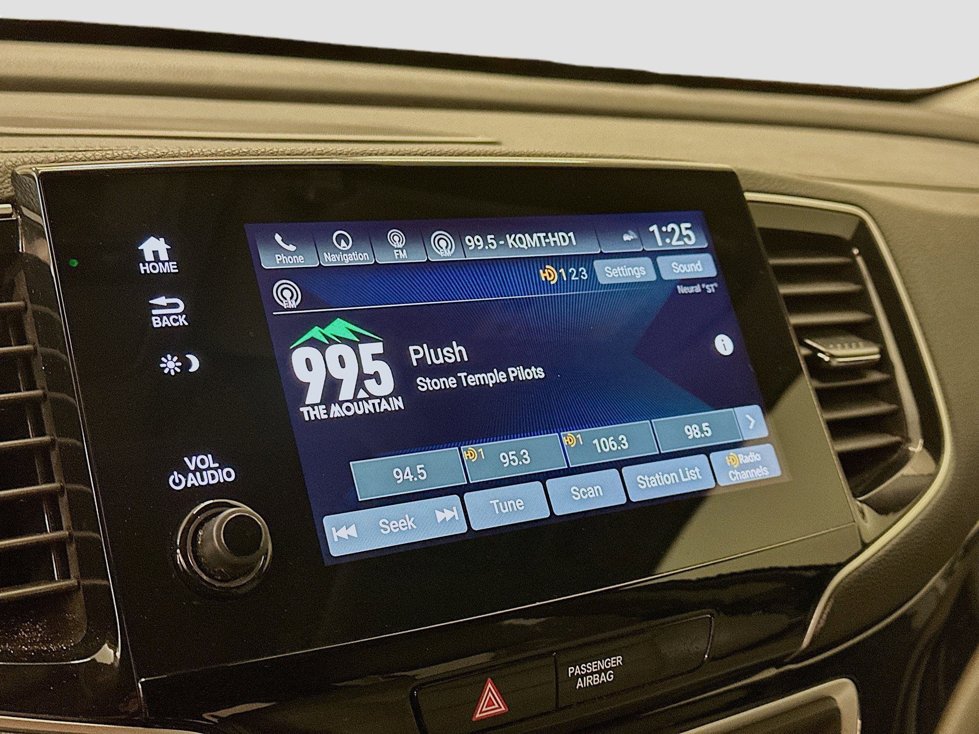 Used 2019 Honda Pilot Touring image 21