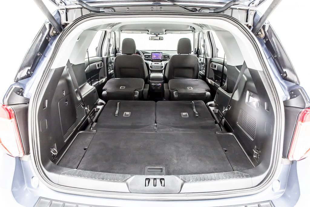 Used 2021 Ford Explorer XLT AWD/4WD image 38