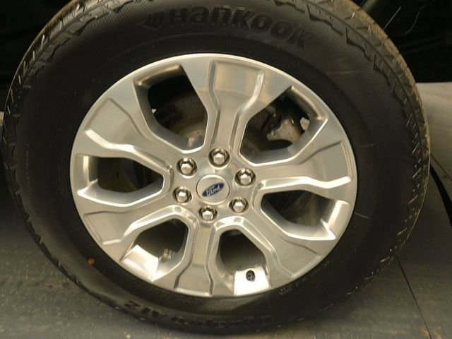 Certified 2022 Ford F150 Platinum w/ Equipment Group 701A High image 9