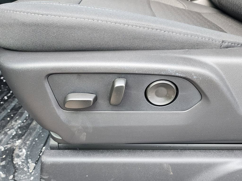 New 2026 GMC Sierra 3500 Pro w/ Convenience Package image 21