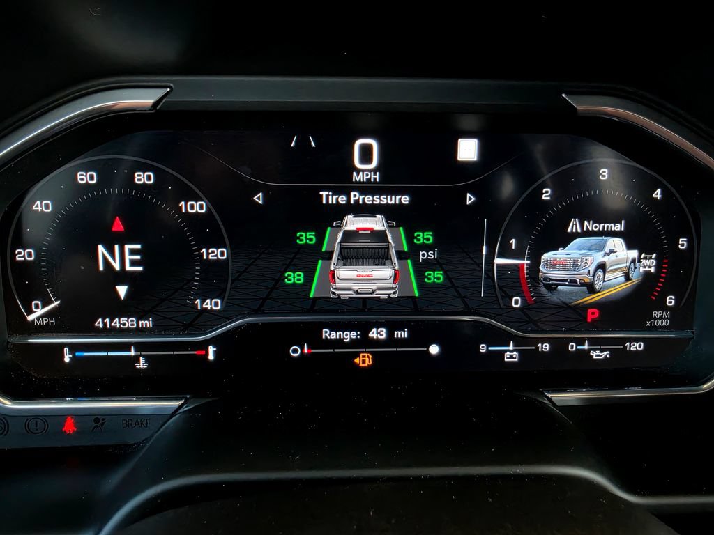 Used 2022 GMC Sierra 1500 Denali AWD/4WD image 36